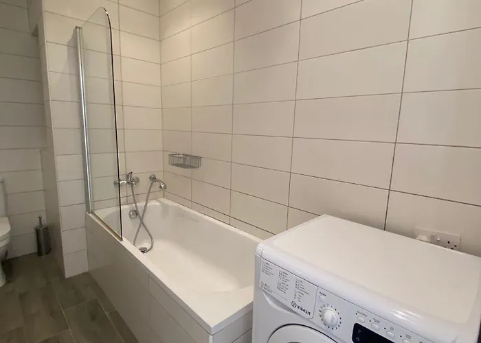 Spectacular Distant Seaview Apartamento Sliema